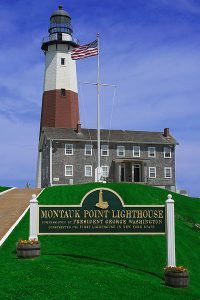 400px-montauk_point_lighthouse_-_suffolk_county_ny